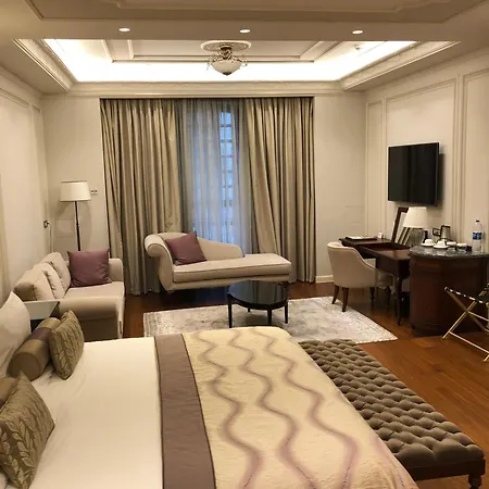 Arcade & Nisantasi Hotel 4*
