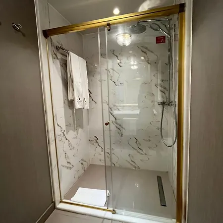 فندق أركيد إسطنبول 4*