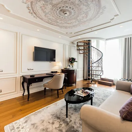 ホテル Arcade & Nisantasi