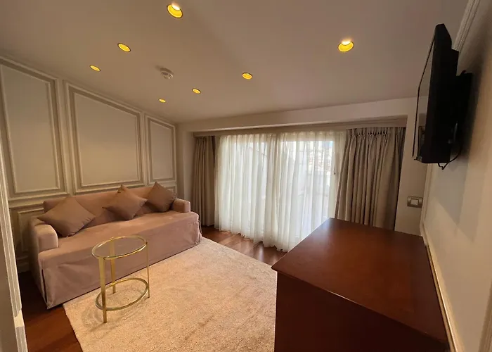 Arcade & Nisantasi 4* Стамбул