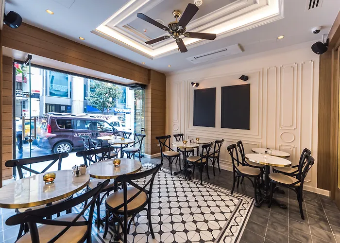 Arcade & Nisantasi Отель 4*