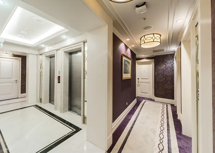 Отель Arcade & Nisantasi